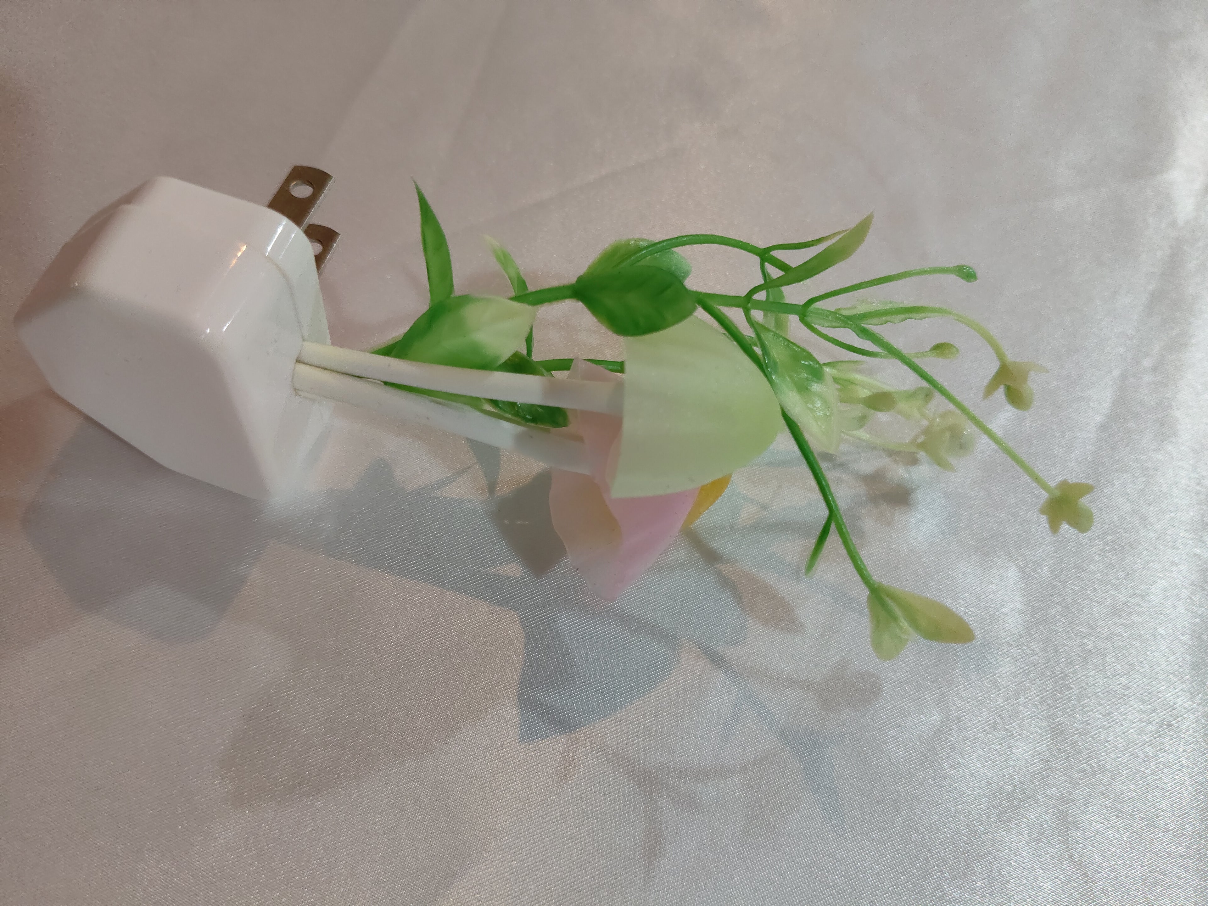 Color LED Mushroom Light, 3 Colors, With Sensor, Novelty, 220v